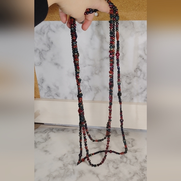 Colorful Layered Necklace Set - Picture 4 of 5